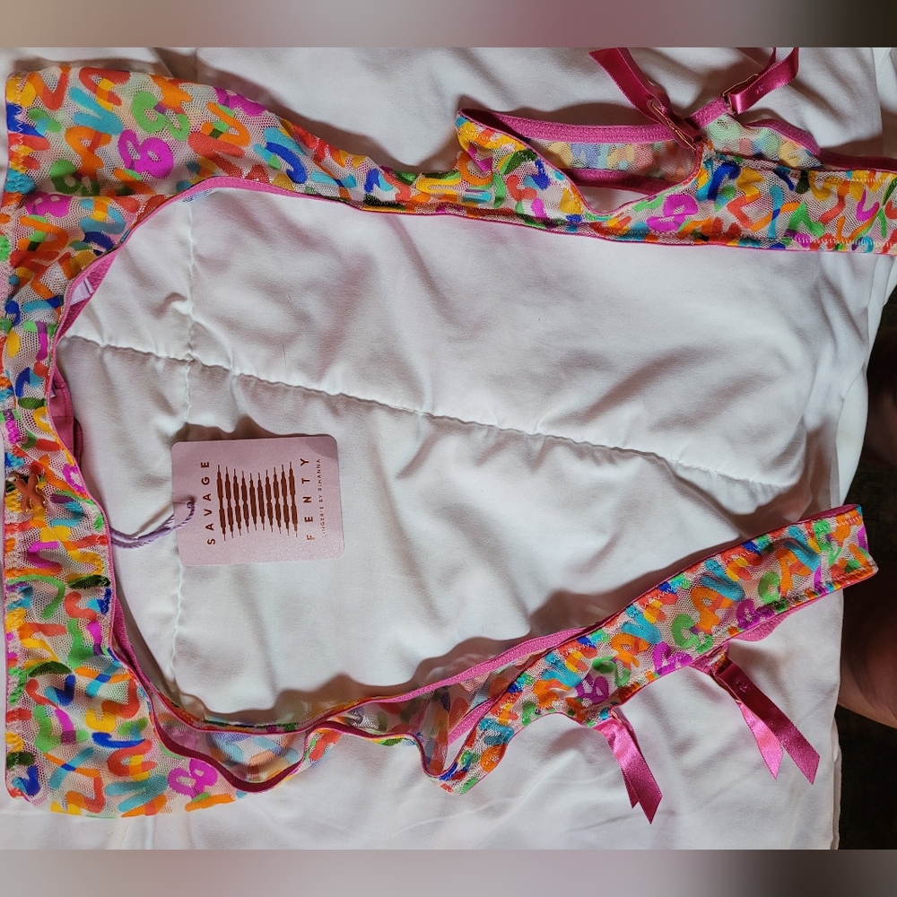 Savage X Fenty garter NWOT - Picture 2 of 7